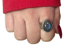 Labradorite Extravagant Sterling Silver Ring