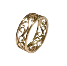The Swirl Band Ring