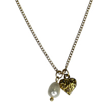 Elegant Heart and Pearl Necklace