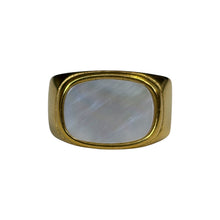 Anaya Signet Ring