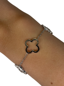 Simple Lucky Clover Bracelet