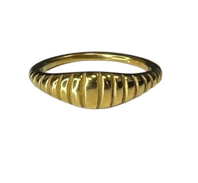 Little Croissant Ring