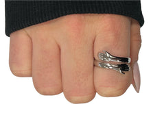 The Hug Me Ring