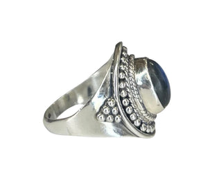 Luna Labradorite Sterling Silver Oval Ring