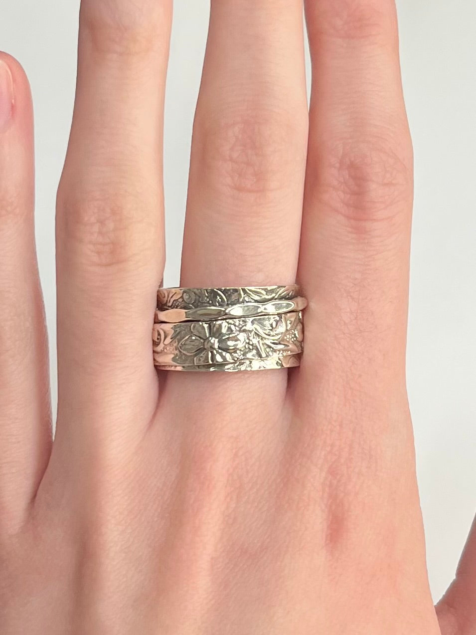 The Miel - Solid Sterling Silver Meditation Ring